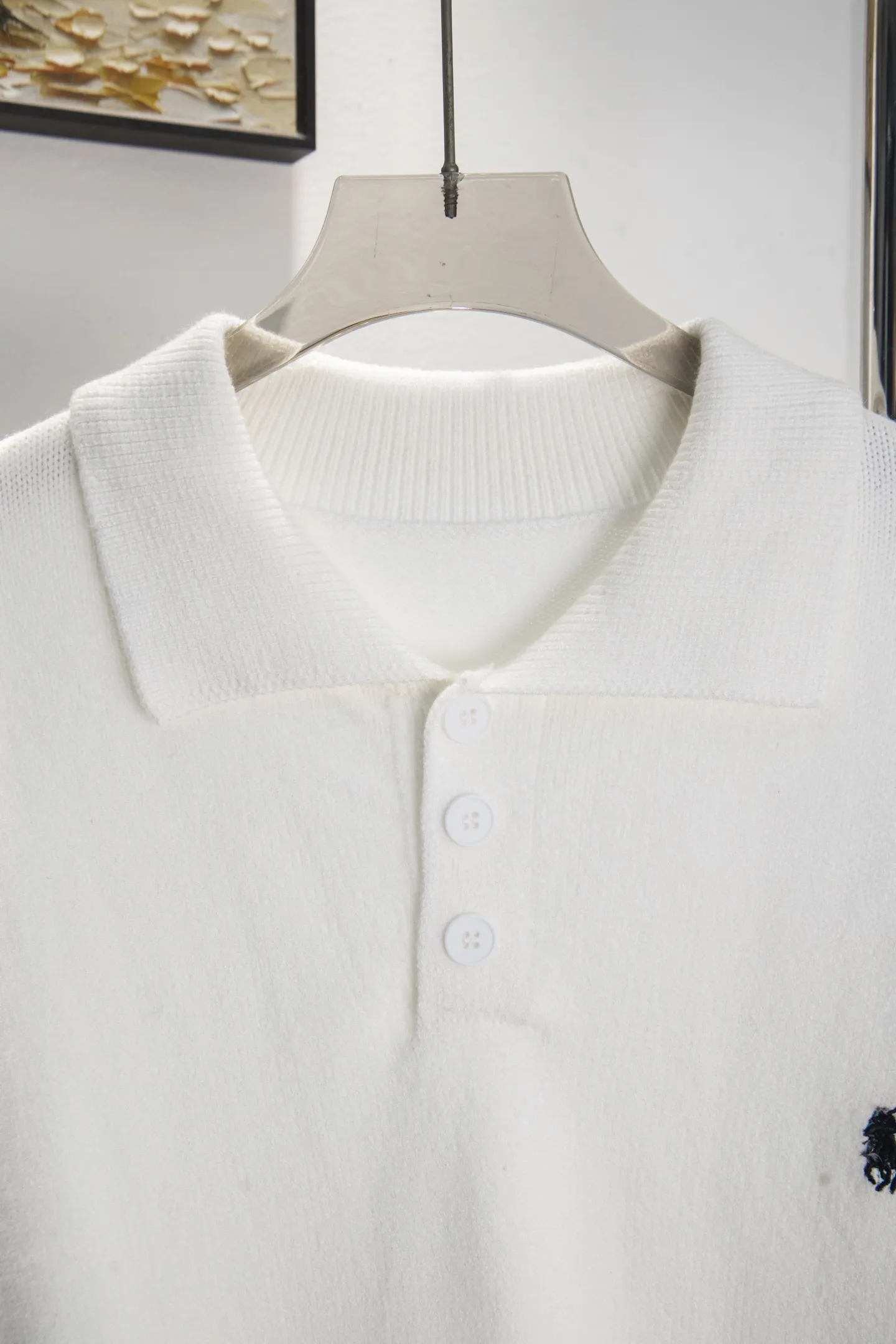 P230 Style number: Y258 Ralph Lauren POLO twist button open-chest sweater is a limited edition every year. There won’t be many styles in the store! Ralph Lauren men's half-button sweater. The shape is really nice. It can be worn alone or as a coat. It can be worn outside the inner layer. It is versatile and looks good. Tag, hanging grain, washable, packaging bag, full set of accessories. The appearance is quite high. The workmanship is super exquisite. Color: navy, gray, apricot, navy. Size: S M L XL